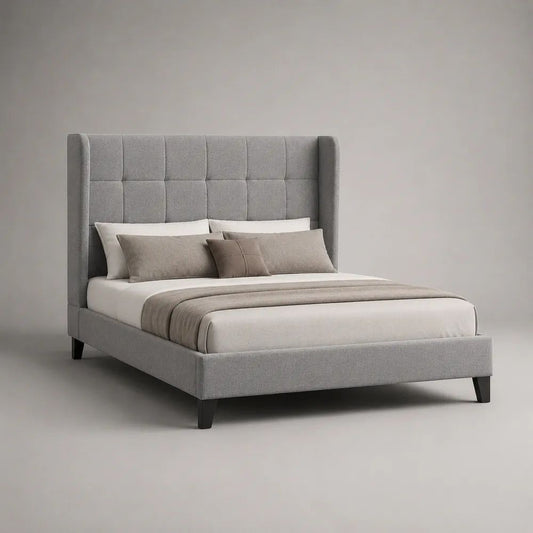 Letto matrimoniale imbottito in tessuto grigio chiaro 177 x 218 x 140 cm, rete 160 x 200 cm e testiera alta trapuntata